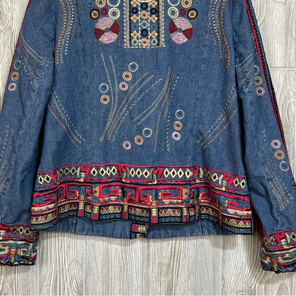 Coldwater Creek Colorful Artsy Boho Embroidered Jean Jacket Size Medium - Picture 9 of 12